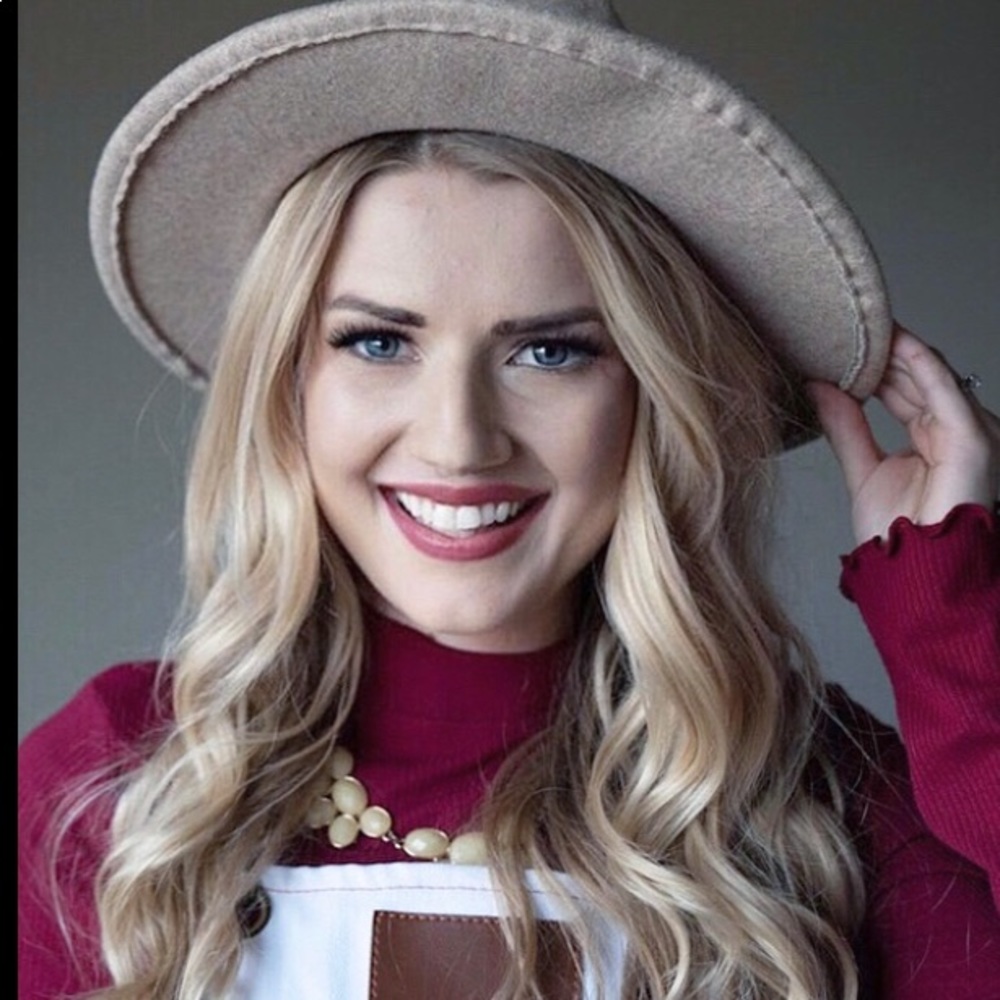 Meet your Posher, Sarah
